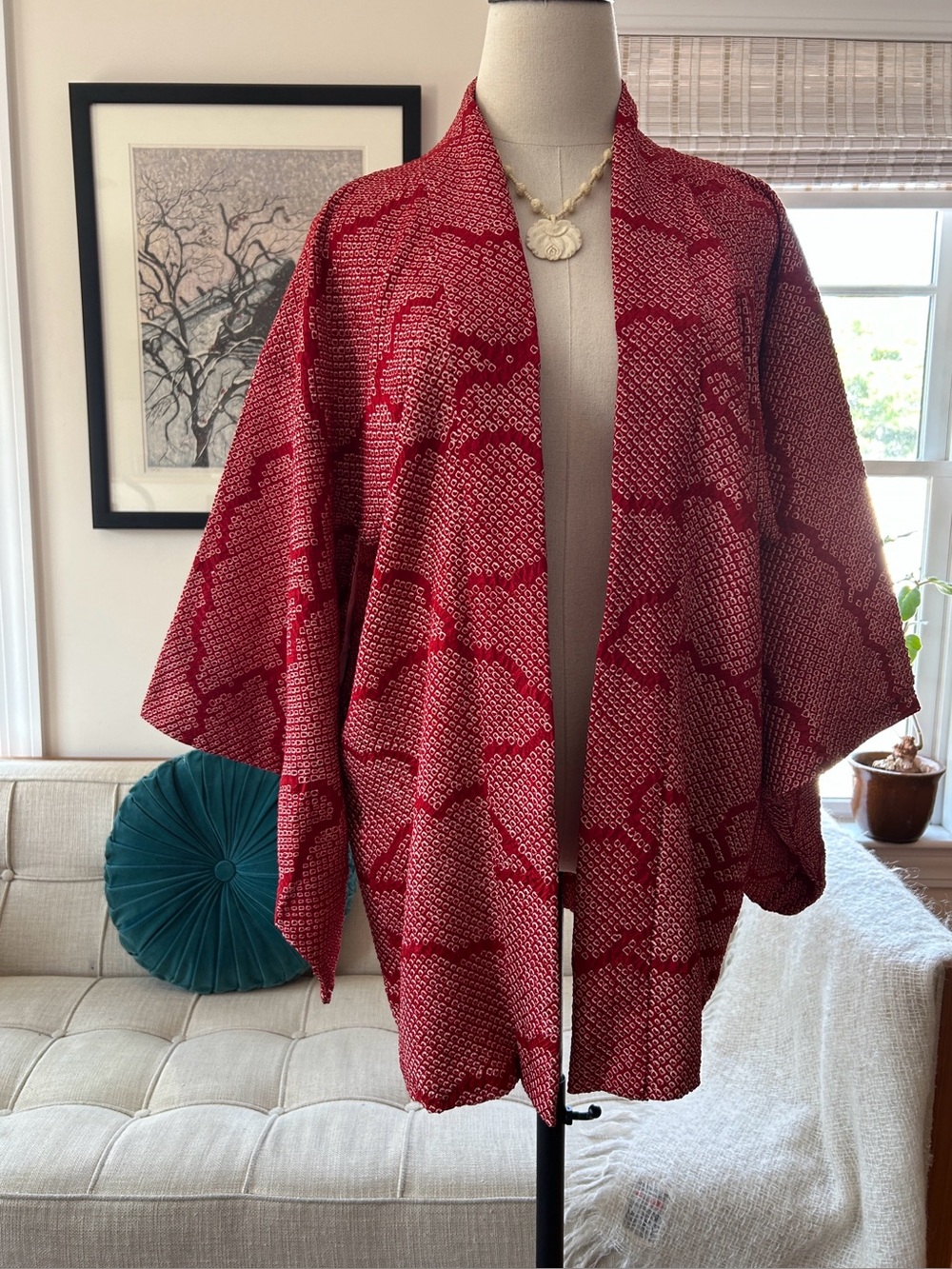 Stunning Vintage Silk Haori Kimono Jacket – Crimson & White Kanoko Shibori - Picture 3 of 14